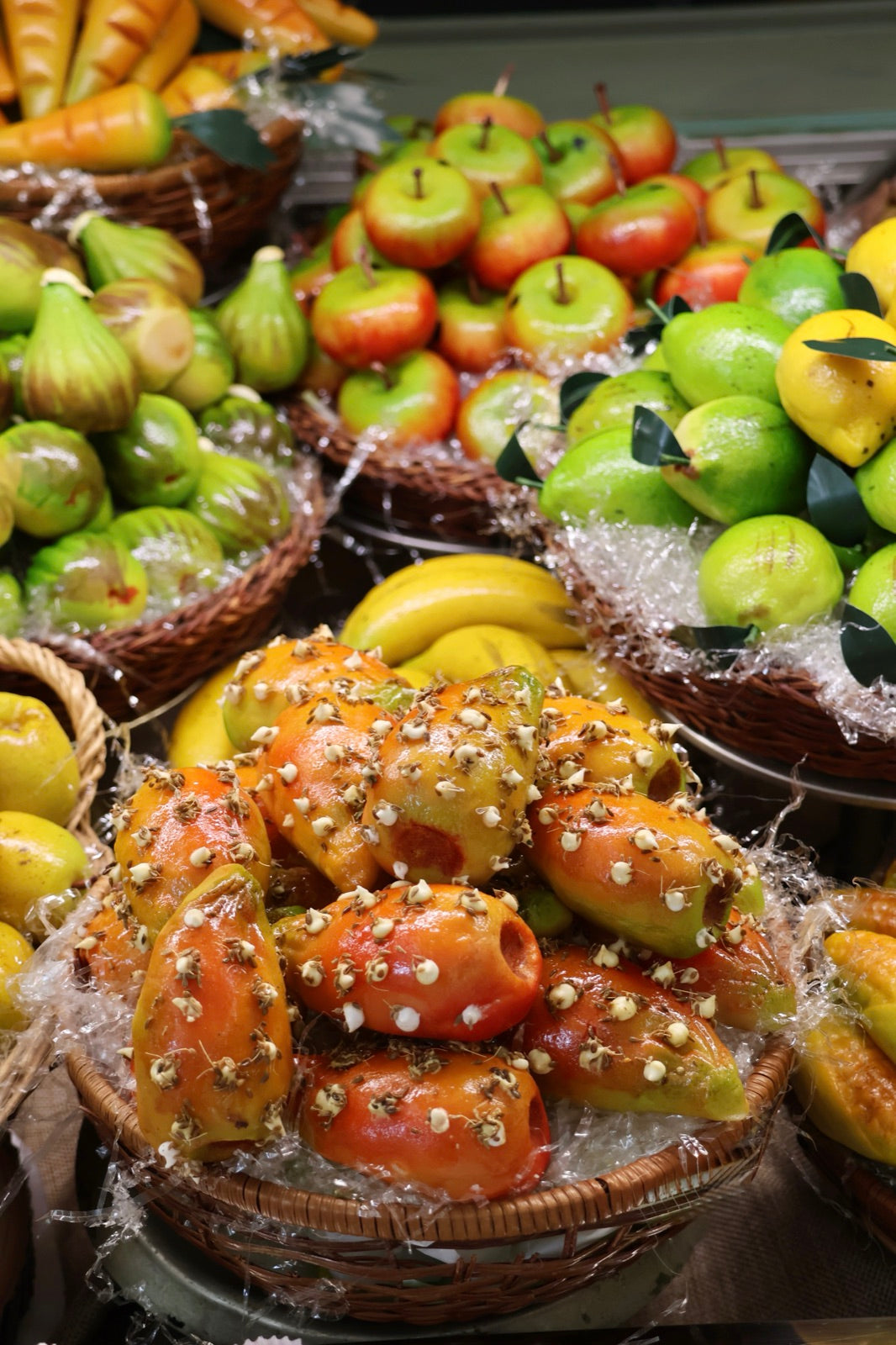 Frutta martorana dipinta a mano